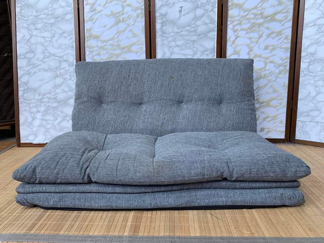 Nitori Floor Sofabed 40”L x 81”W (Category: Sofas) located in Manila. Submitted by Hezcki (Listing ID 1209338178, Image 1). Description: .