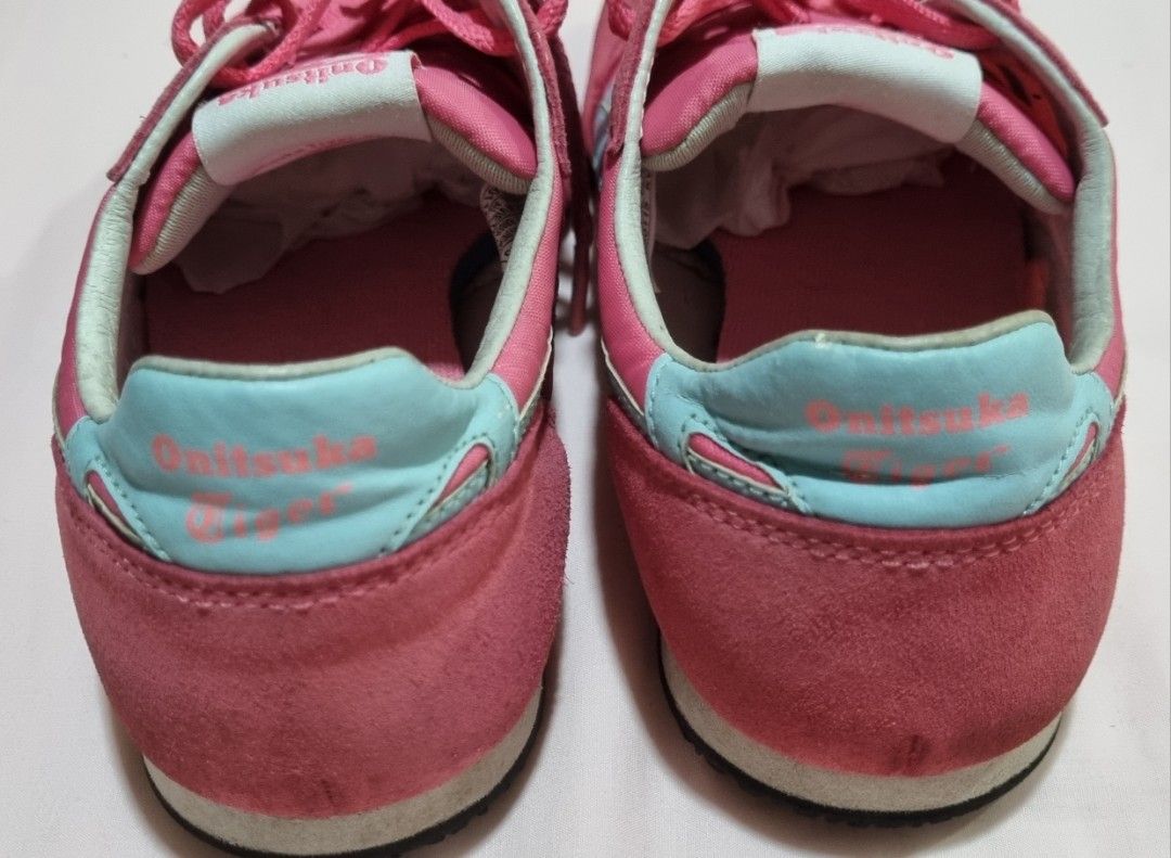 onitsuka tiger light blue