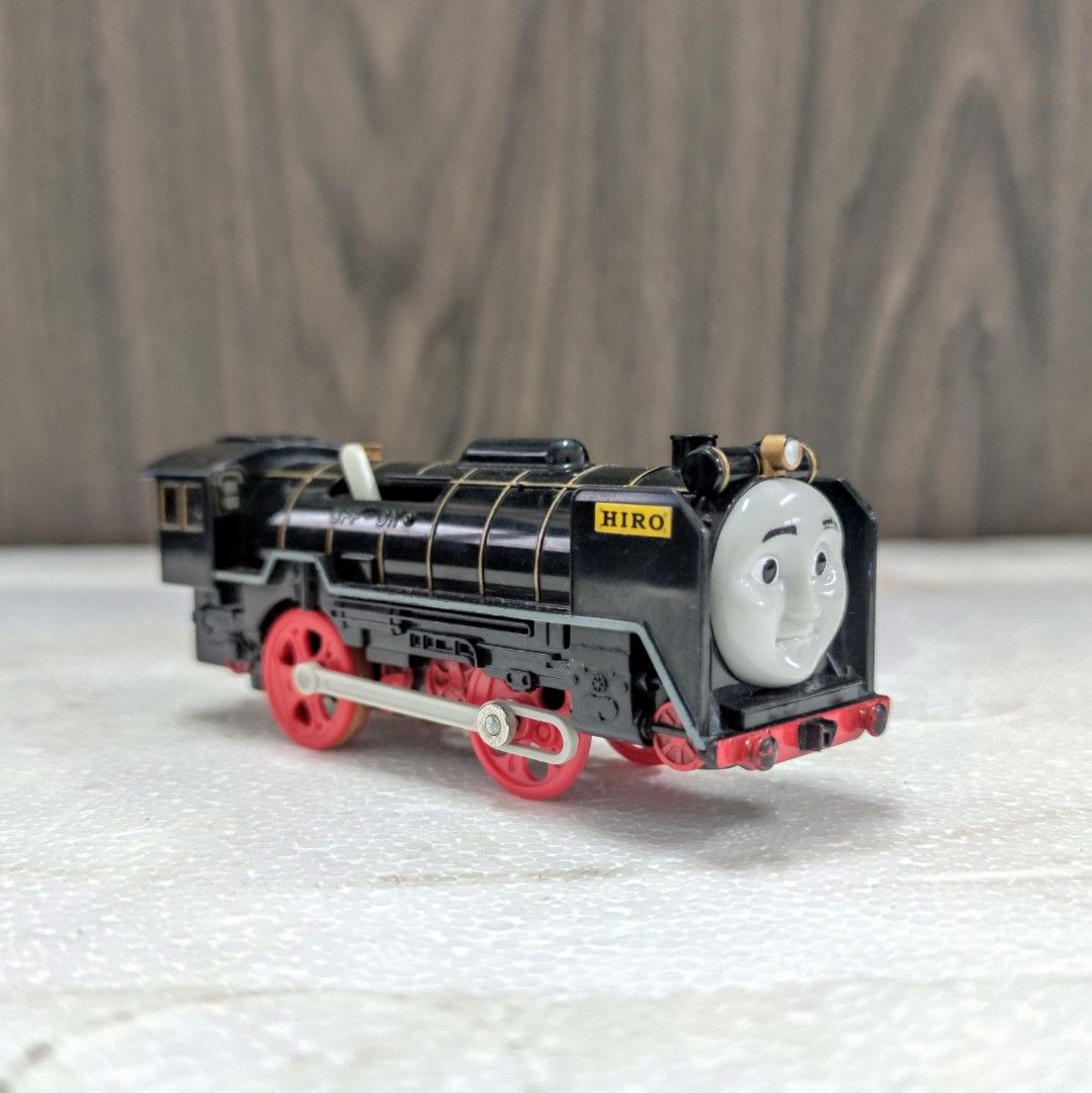Hiro thomas and friends online