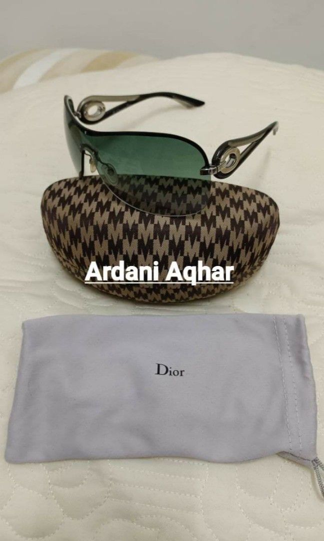 Dior volute outlet