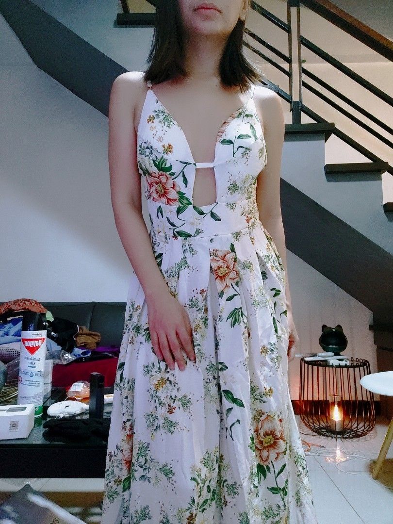 White Floral Print Chiffon Halterneck Maxi Dress