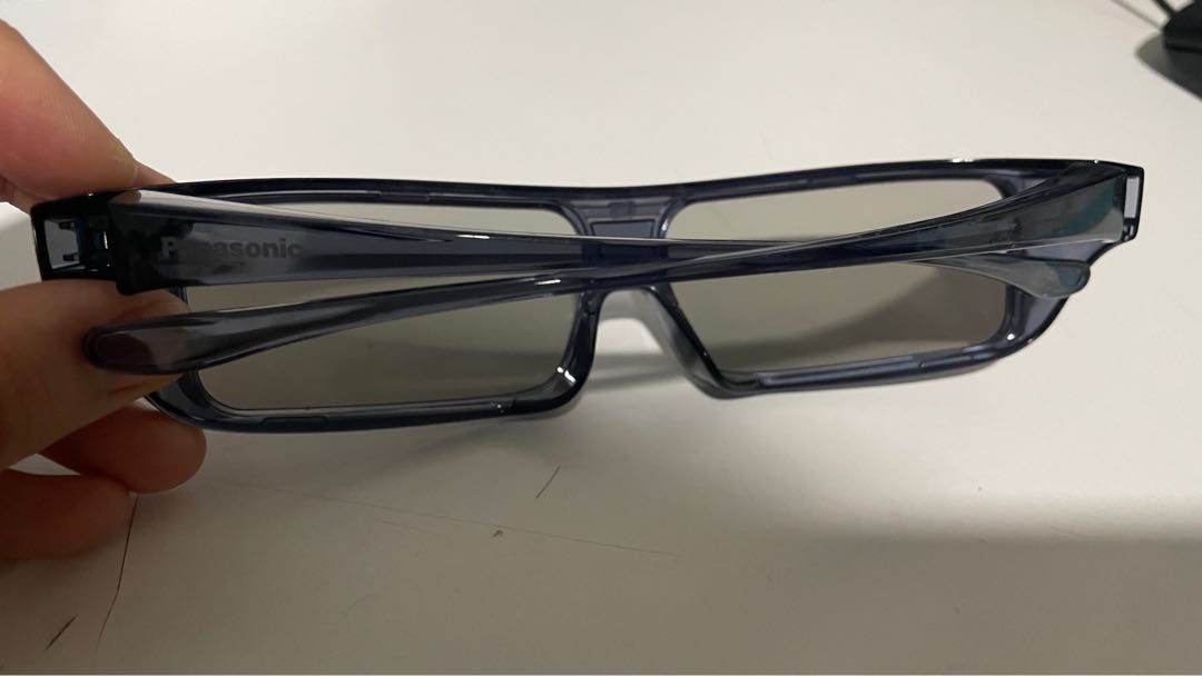 Panasonic 3D Glasses Spectacles (two pairs), Men's Fashion, Watches