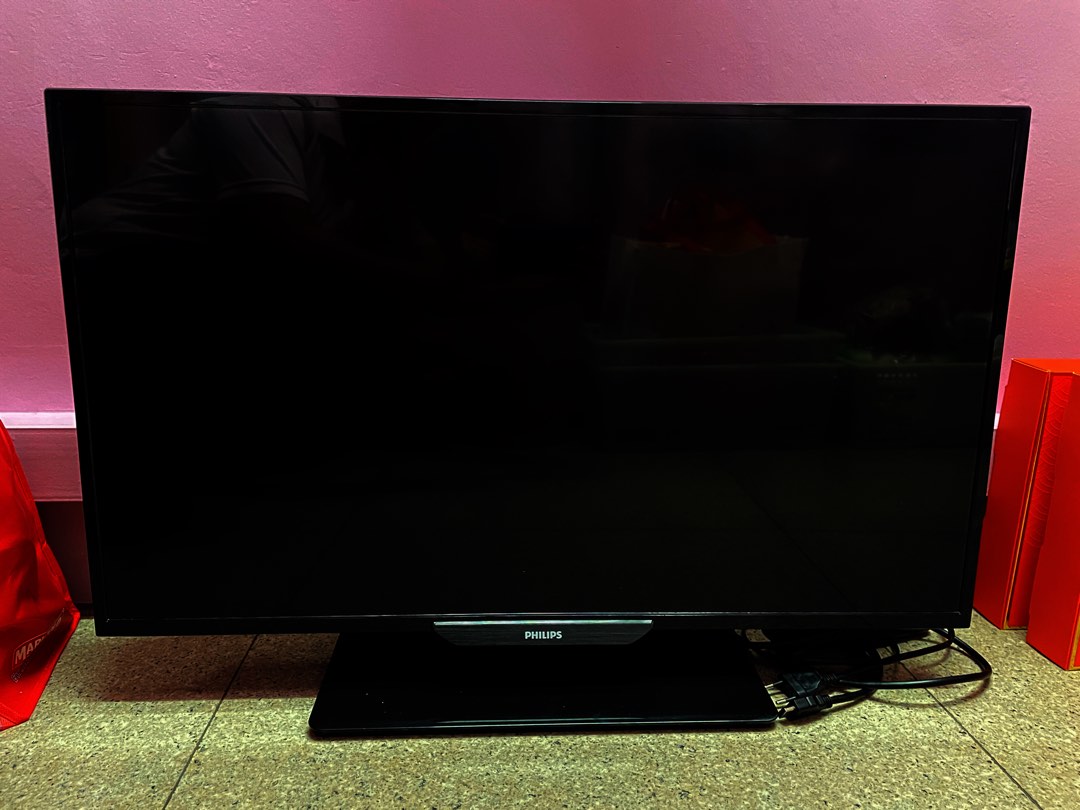 Philips TV for sale, TV & Home Appliances, TV & Entertainment, TV on Carousell