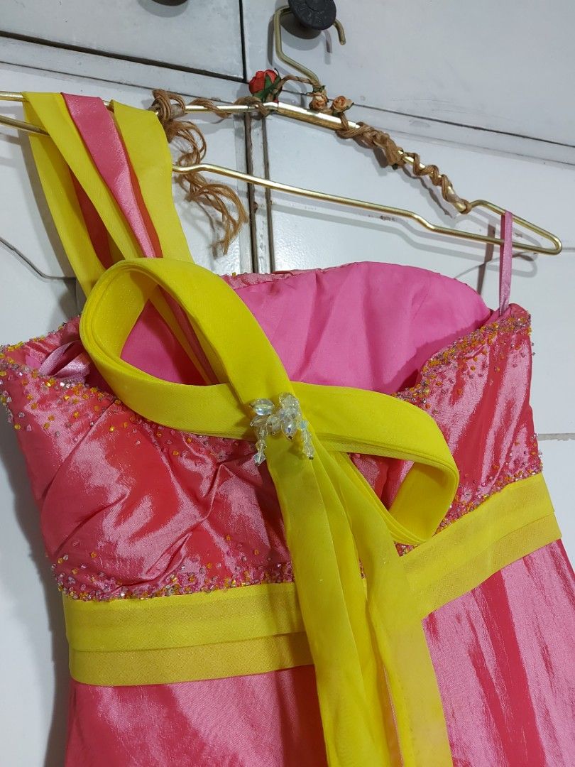 Pink Gown by Cecilio Abad, Women's Fashion, Dresses & Sets, Evening