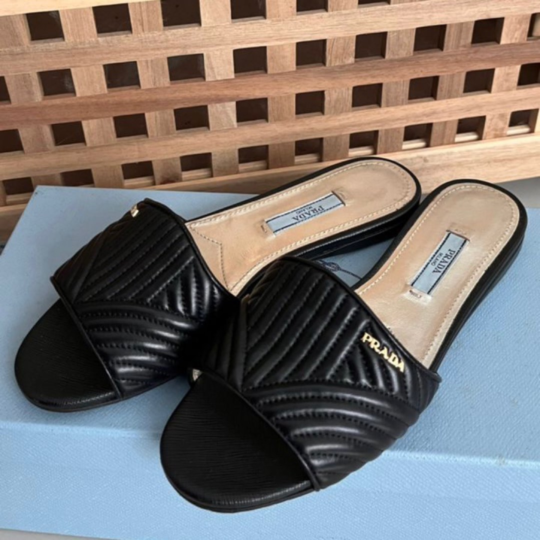Prada slides women top