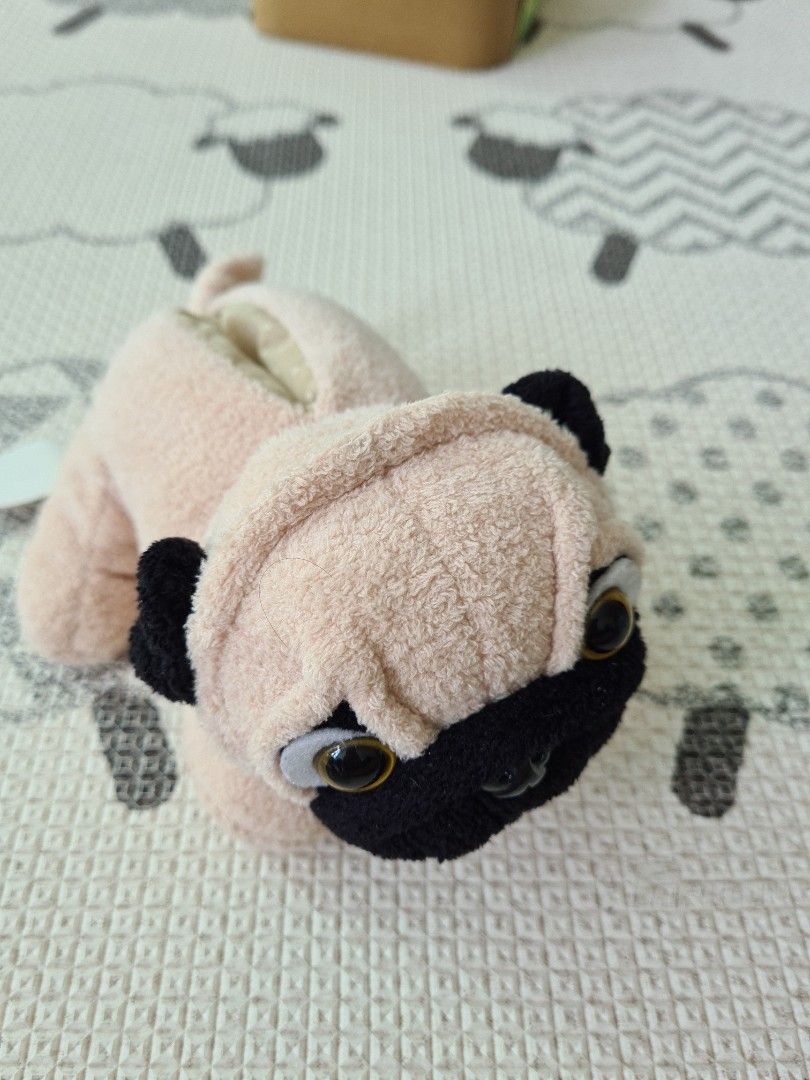 Pug phone discount holder