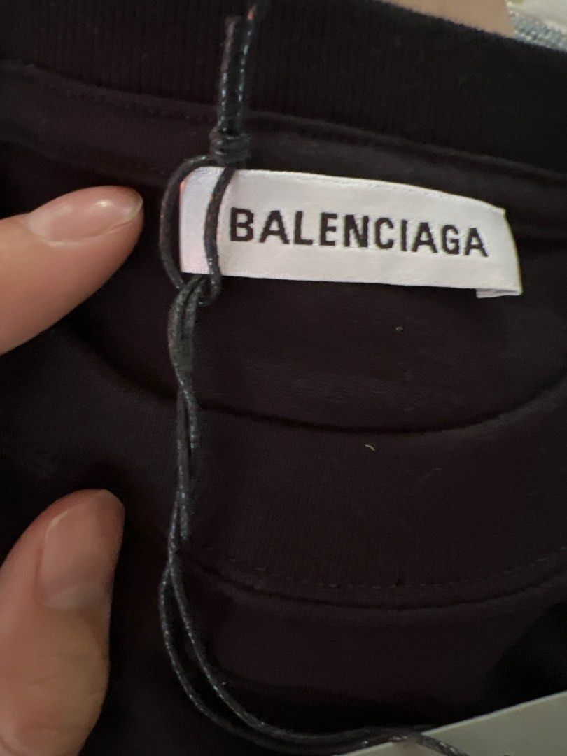Unauthorized authentic balenciaga store
