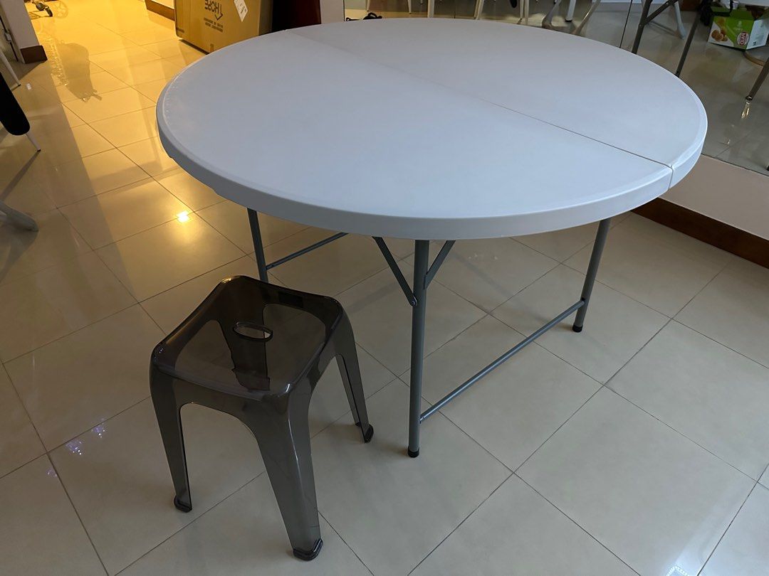 Round Dining Table Foldable Wh 1673612191 1084e5ae Progressive 