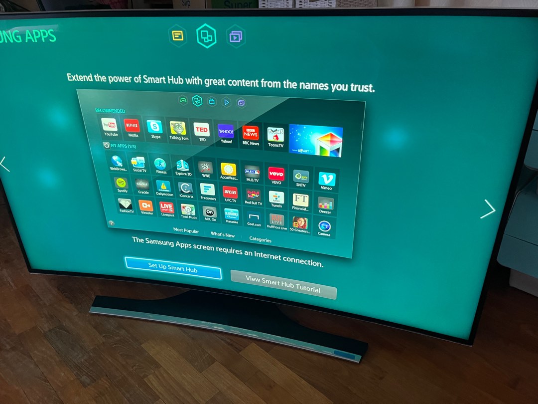 Samsung Smart 55 Inch Curved TV Model (UA55HU7200), TV & Home