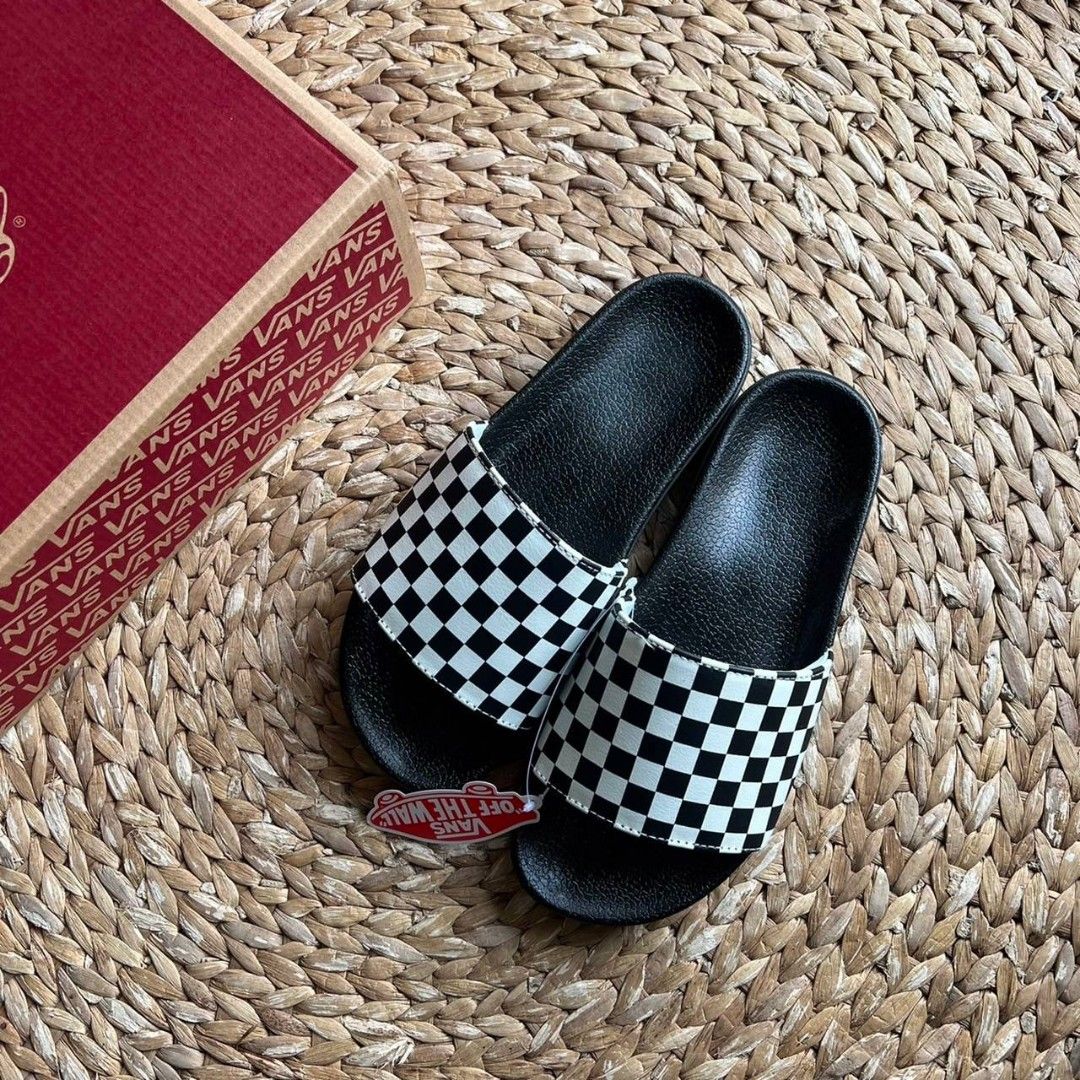 Sepatu sandal vans hotsell