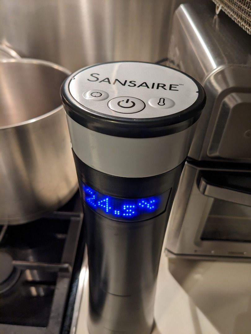 Sansaire Sous Vide Immersion Circulator Cooker 220240V, 家庭電器, 廚房電器, 鍋具
