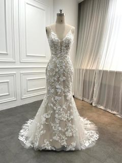 High Quality Bridal Gowns  Collection item 1