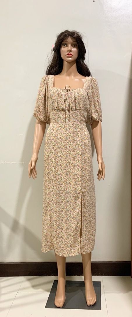 SIENNA SKY Maxi Dress for Women Women s Fashion Dresses Sets Dresses on Carousell