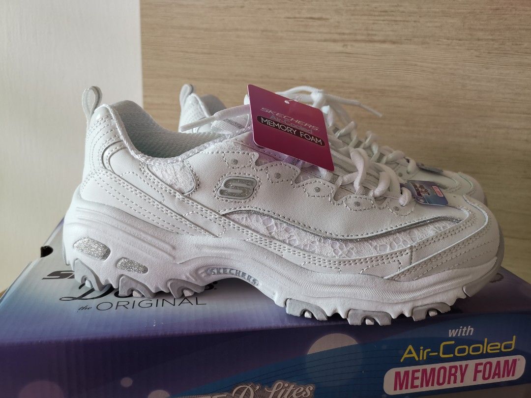 skechers D lites Women s Fashion Footwear Sneakers on Carousell