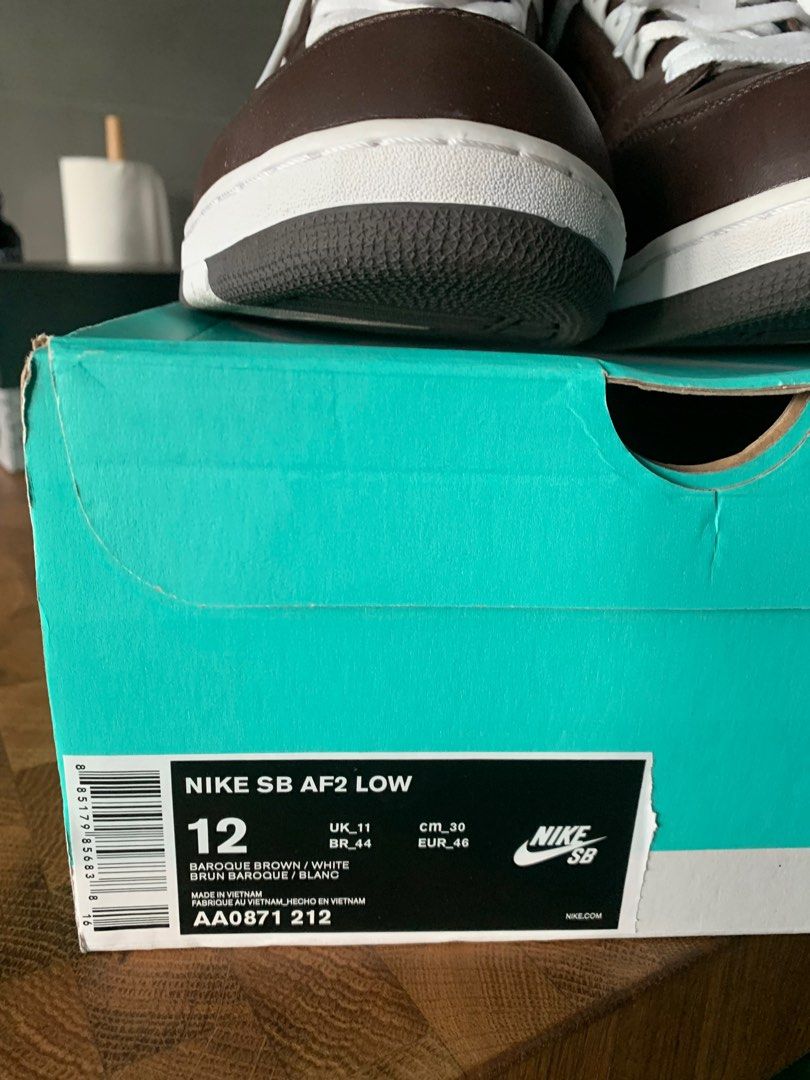 SUPREME NIKE SB AIR FORCE 2 LOW