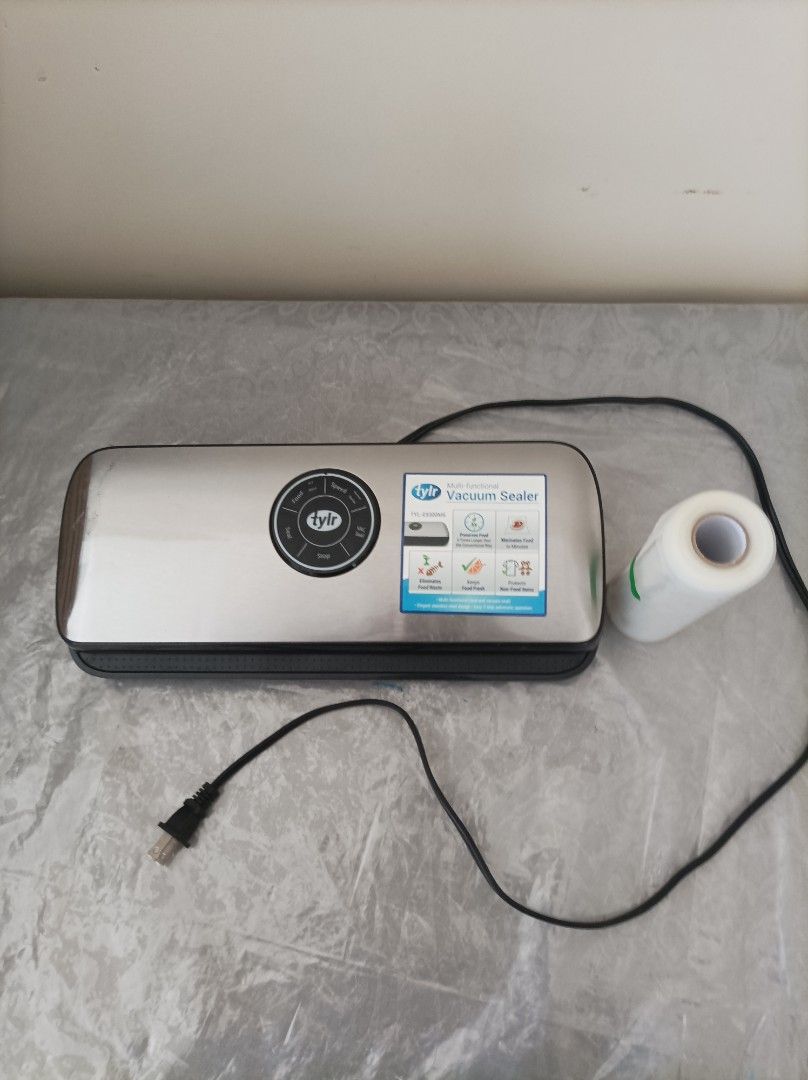 Tylr vacuum sealer, TV & Home Appliances, Kitchen Appliances, Other Kitchen Appliances on Carousell