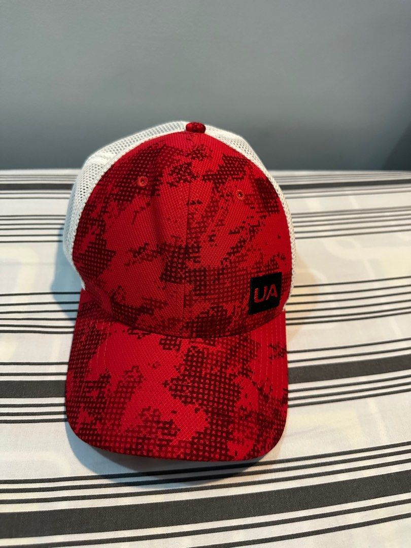 Under Armour Cap, Men's Fashion, Watches & Accessories, Caps & Hats on