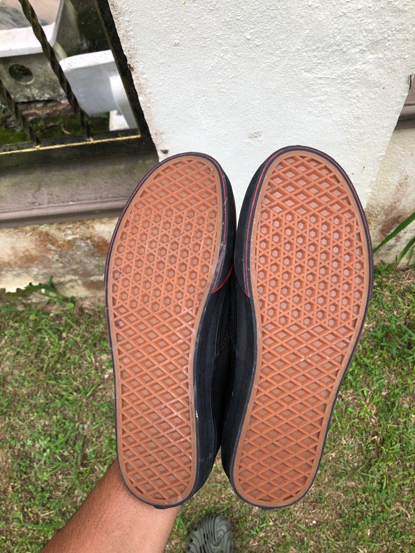 Vans flame wall authentic hotsell
