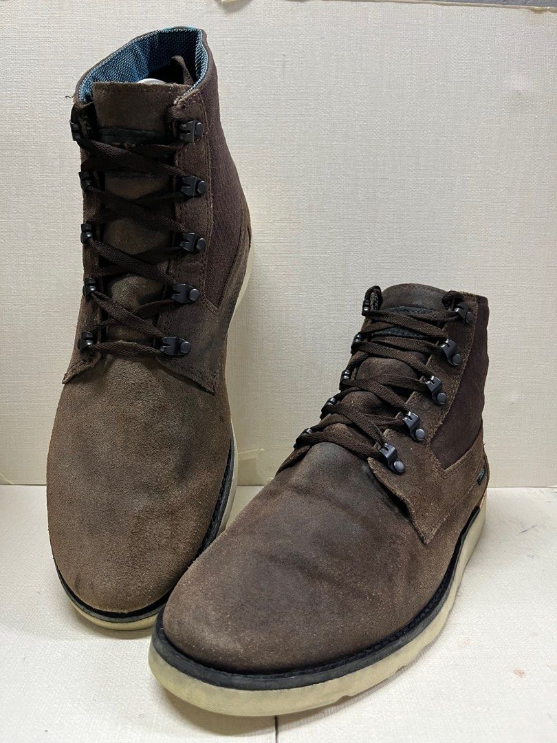 Vans hotsell boots otw