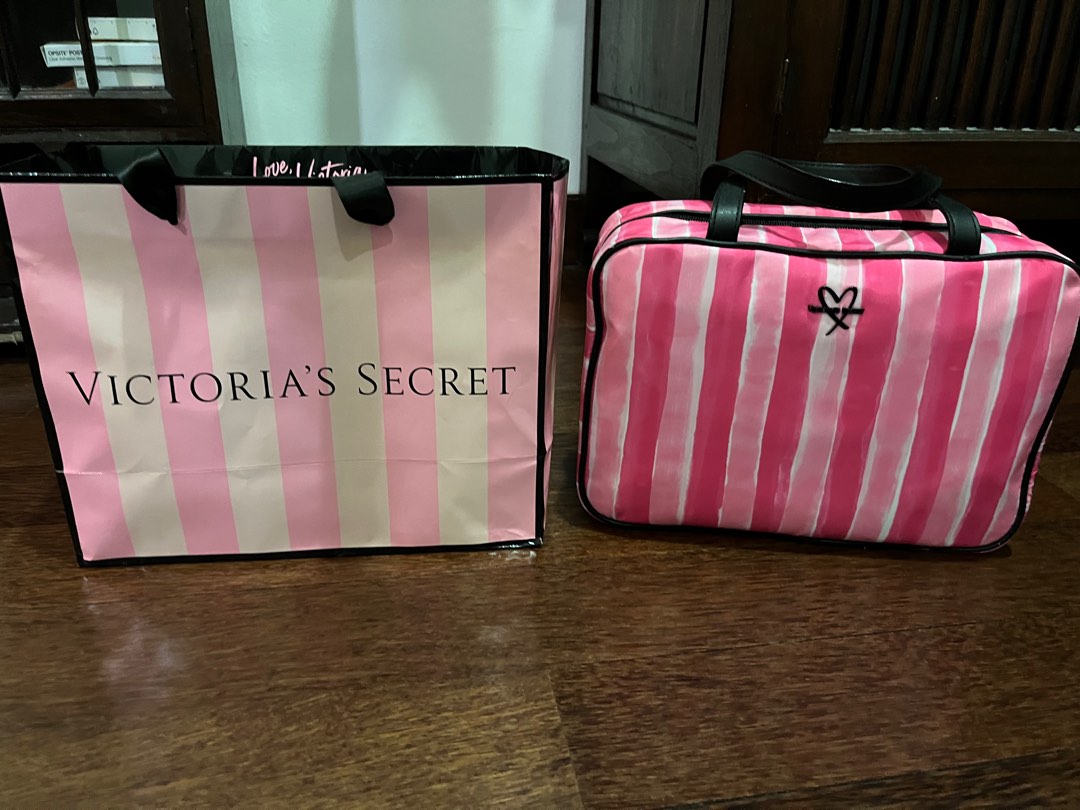 Victoria secret travel top toiletry bag