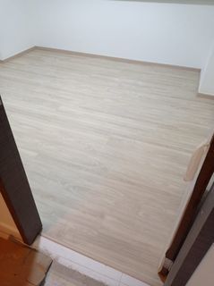 Vinly Flooring