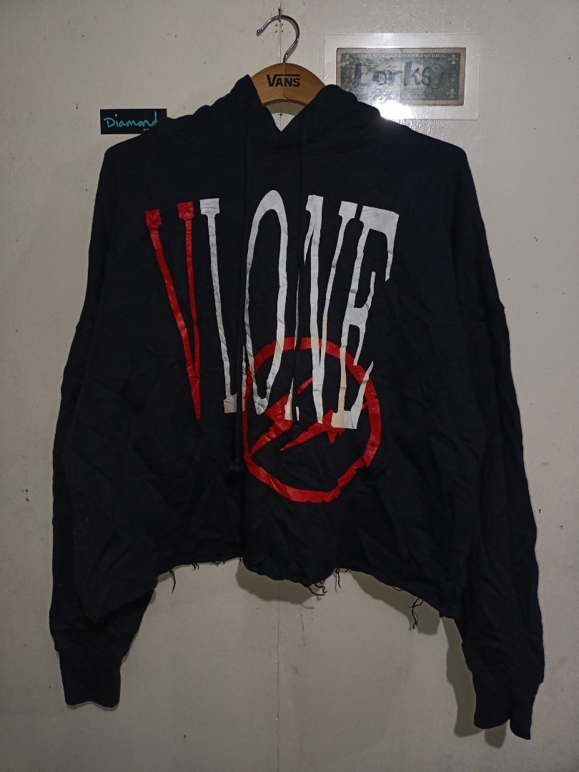 VLONE, Women's Fashion, Coats, Jackets and Outerwear on Carousell