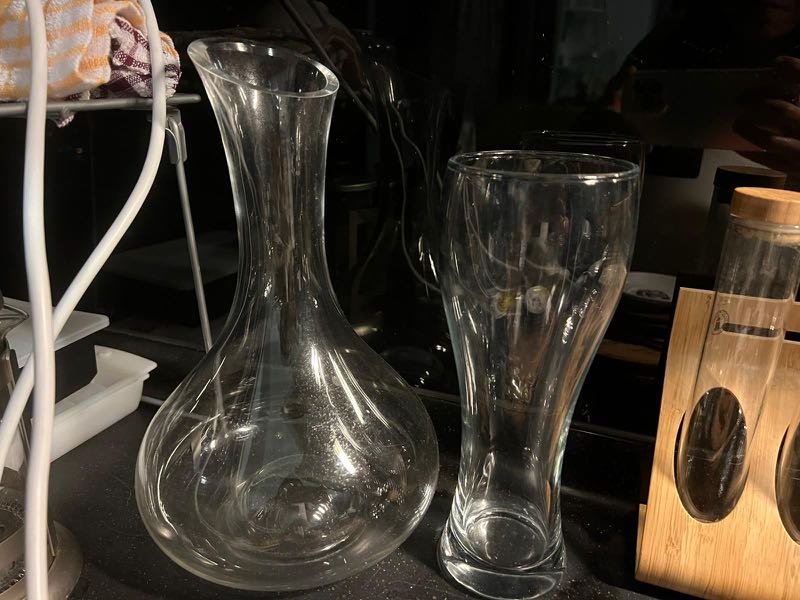 Wine decanter + beer glass, Furniture & Home Living, Kitchenware