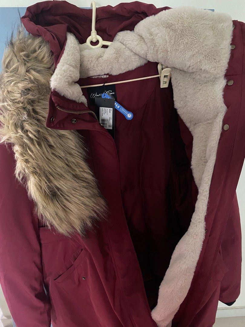 Maroon best sale ladies coat