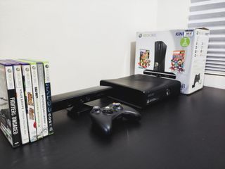 Xbox 360 Kinect 250 GB (Rarely Used)