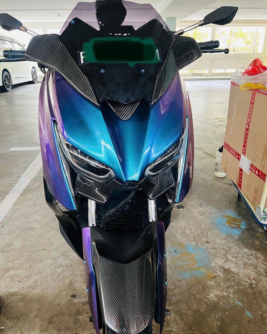 Xmax Color Repainted Xmax original Coverset + aikka repaint, Motorcycles, Motorcycle ...