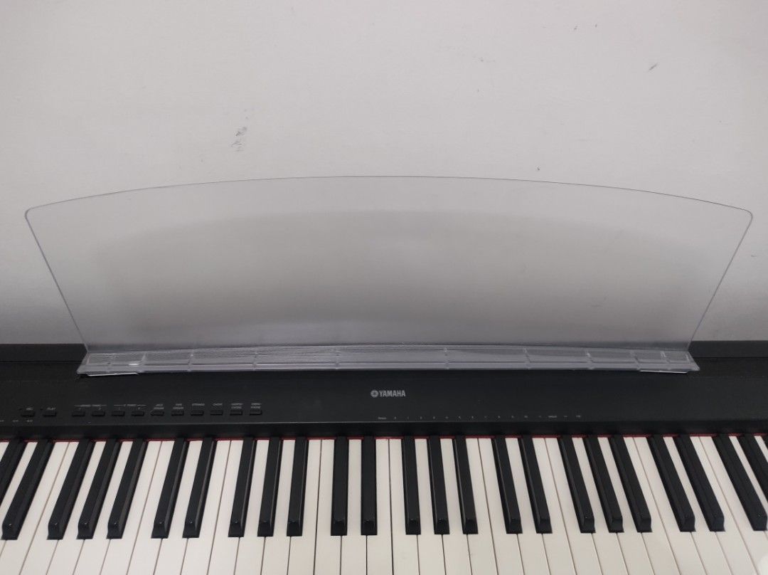 Yamaha P95 digital piano, Hobbies & Toys, Music & Media, Musical