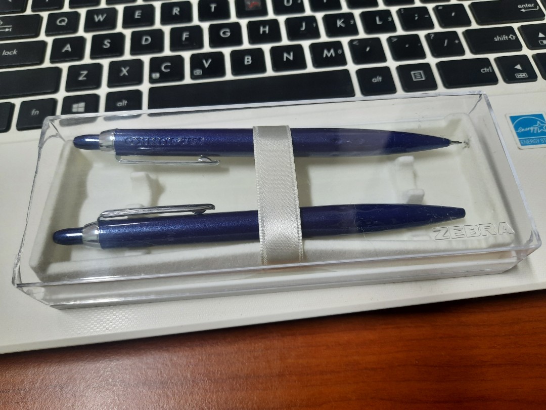 Zebra pen and pencil mechanical set made in japan, Hobbies & Toys