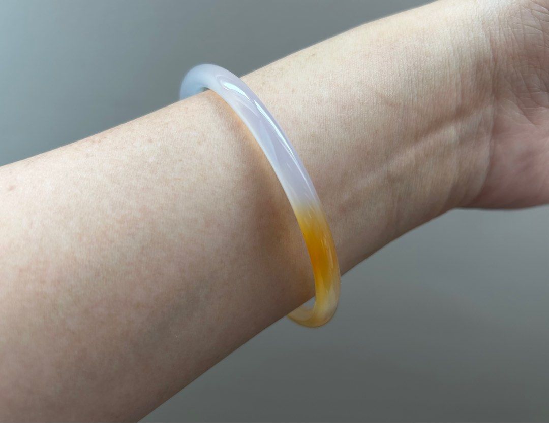White chalcedony cheap bracelet