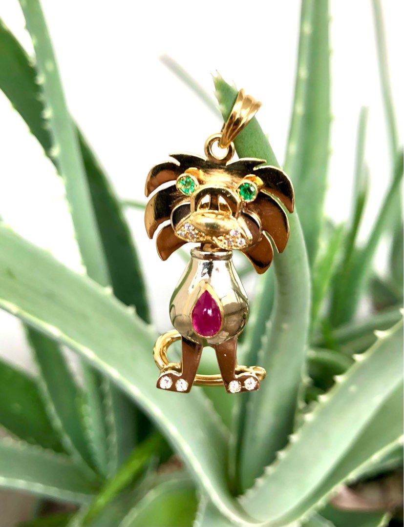 Diamond lion new arrivals pendant