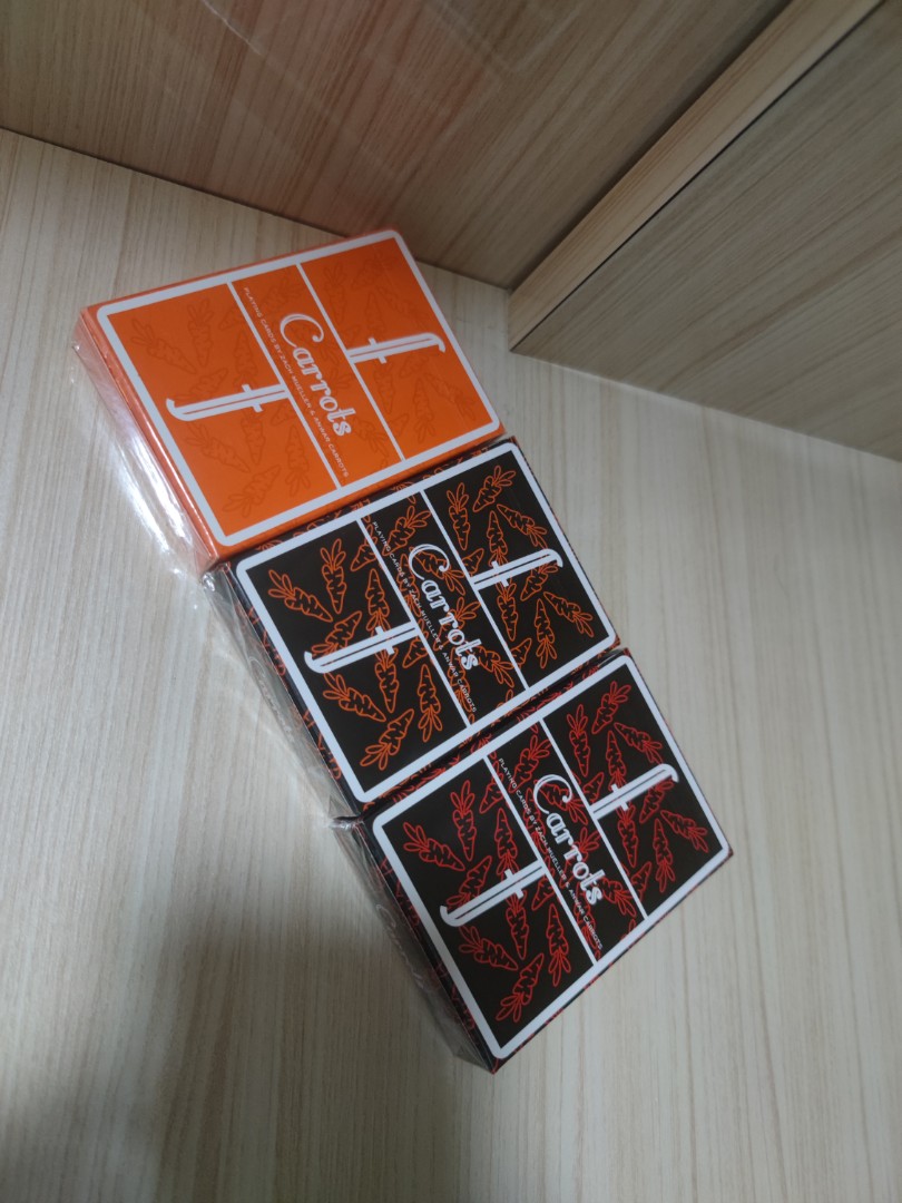 🥕］FONTAINE CARROTS V1V2V3 PLAYING CARDS 啤牌撲克牌紙牌, 興趣及