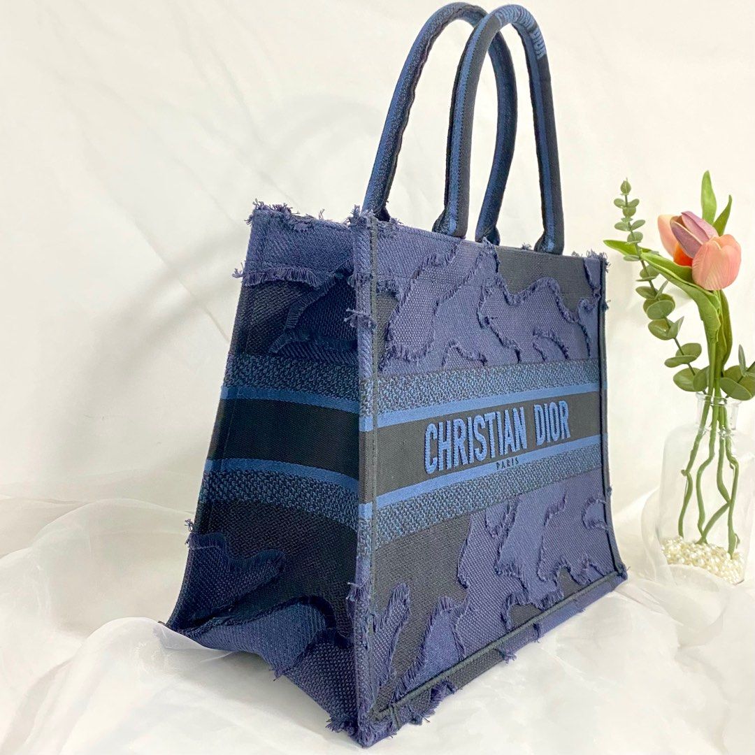 Blue pre-owned Christian Dior large oblique 2019 Book Tote
