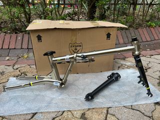（分類：）位於 。 由 trendybike 提交（商品編號 1209544175，圖片 1）。簡介： 。