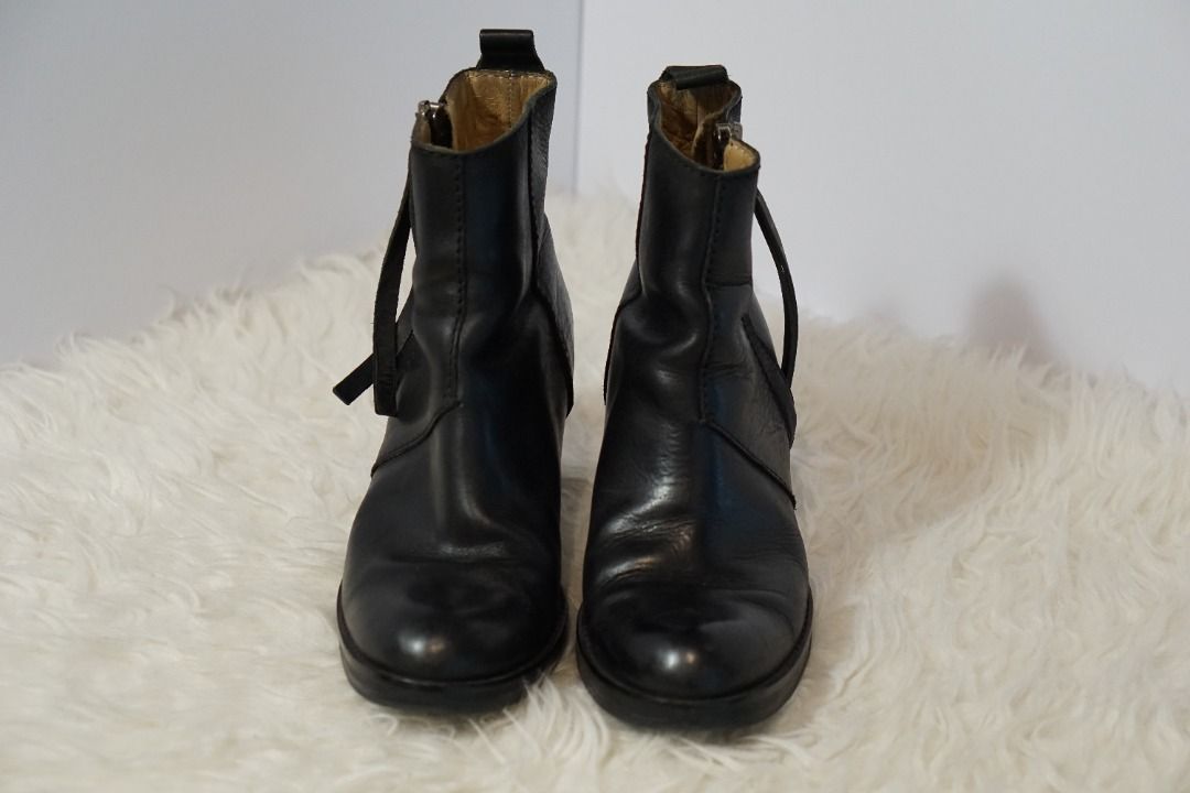 Acne sales pistol boots