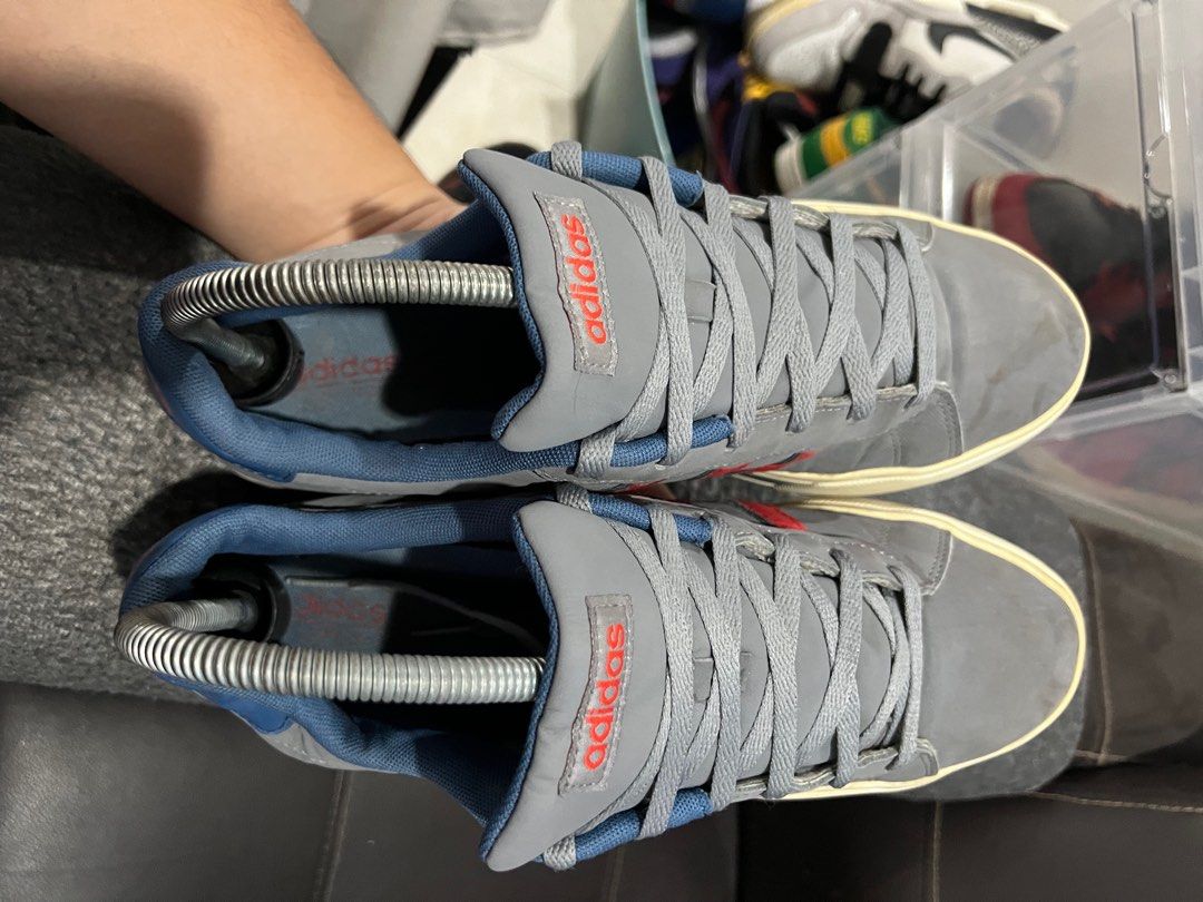 Adidas daily team outlet grey