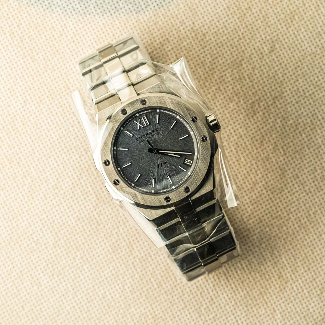 Alpine Eagle Chopard Cadence 8HF Large size Luxury Watches