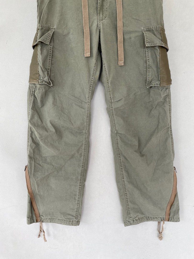 American rag cargo pants hot sale