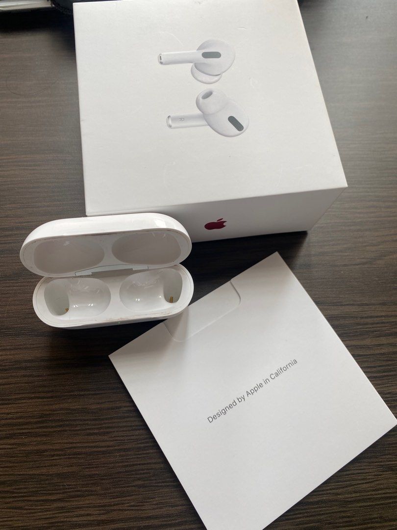 Apple AirPods Pro MagSafe Charging Case Only, Audio, Earphones on Carousell
