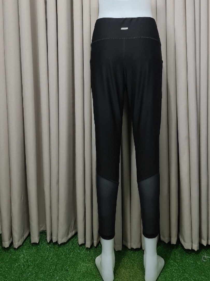ATHLETIC WORKS LEGGING, Women's Fashion, Activewear on Carousell