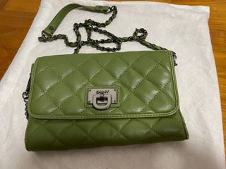 [Authentic] DKNY sling cross body bag with chain