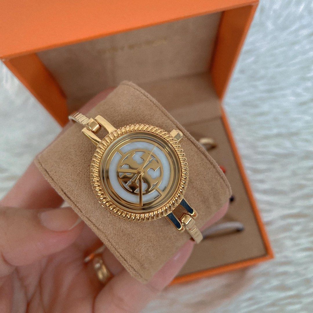 Authentic Tory Burch Reva Bangle Watch, Women's Fashion, Watches &  Accessories, Watches on Carousell