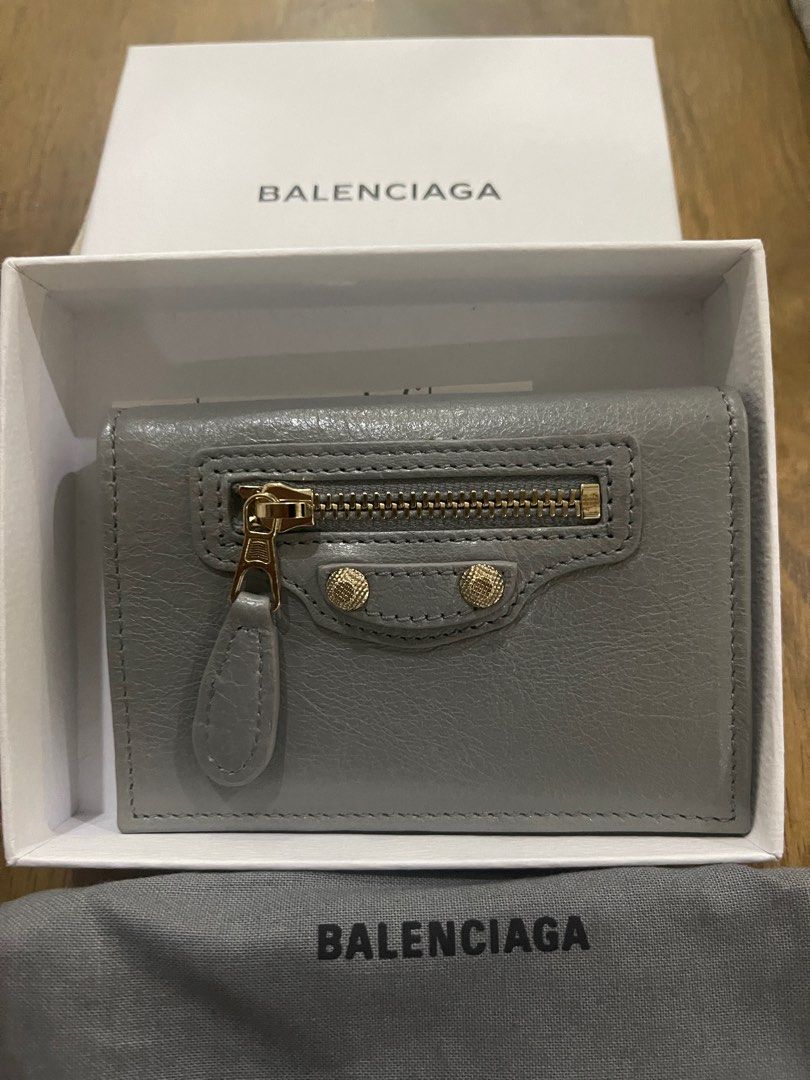 Balenciaga Card holder, Luxury, Bags & Wallets on Carousell
