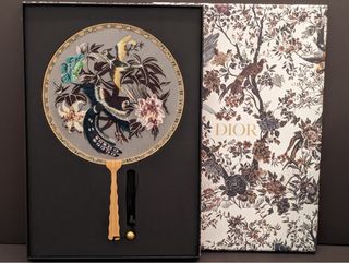 （分類：）位於 。 由 lilmaggie 提交（商品編號 1209469760，圖片 1）。簡介： 。