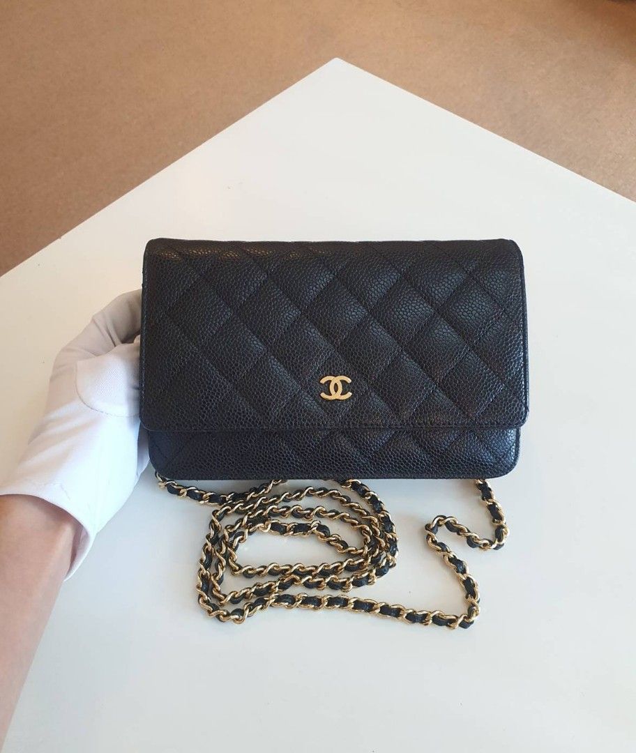 Chanel classic Wallet On Chain gold hardware series 21, Luxury, Bags &  Wallets on Carousell