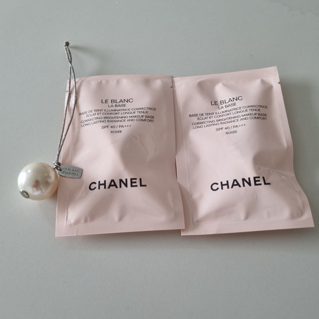 Chanel Le Blanc La Base Correcting Brightening Makeup Base SPF 40 buy to  Vietnam CosmoStore Vietnam