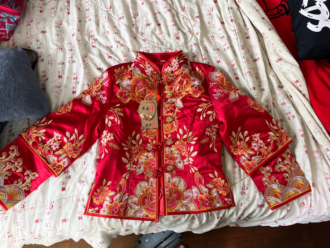 Chiense Traditional Dress, Women's Fashion, Dresses & Sets, Traditional
